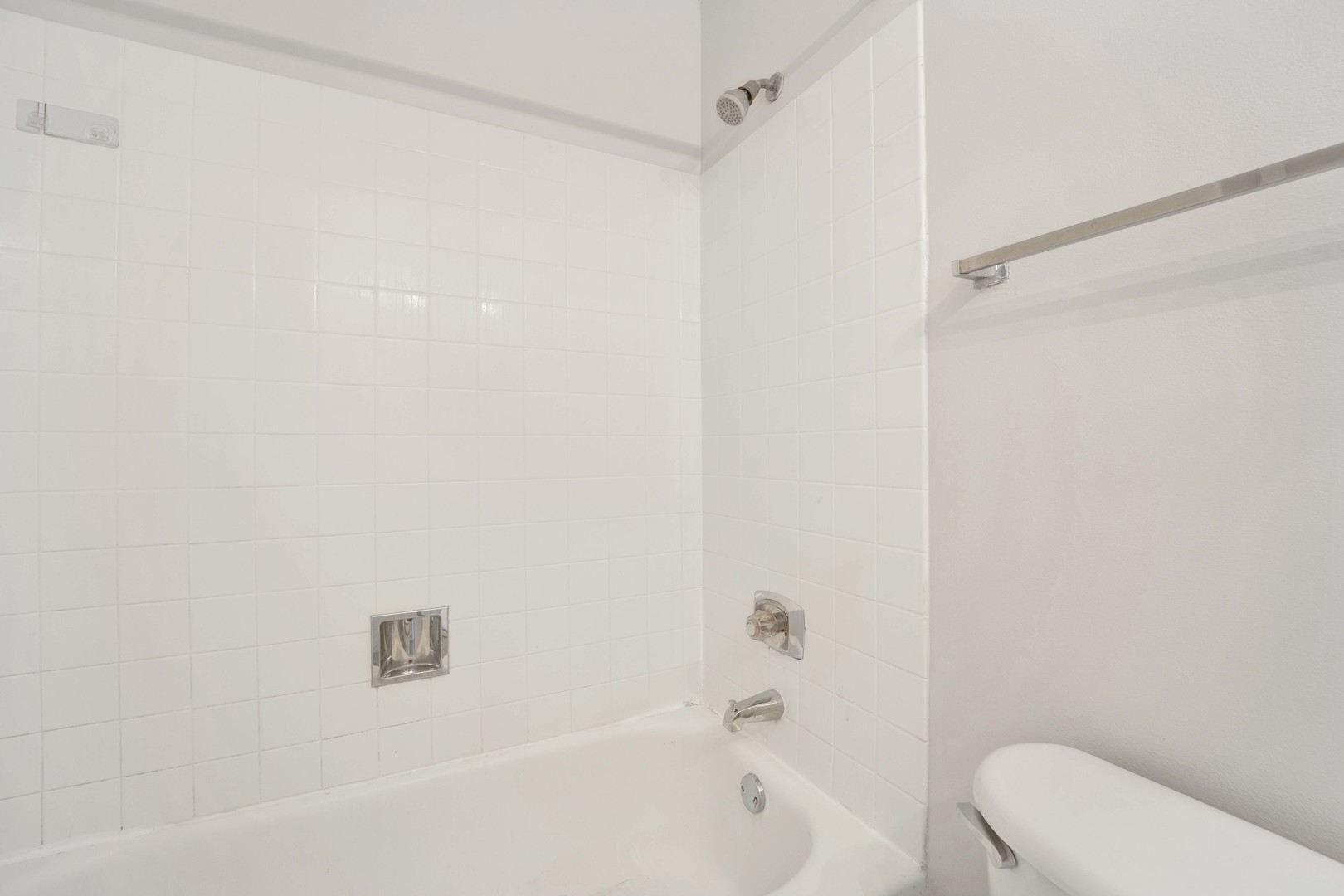 10 E Ontario Street Unit: 3006