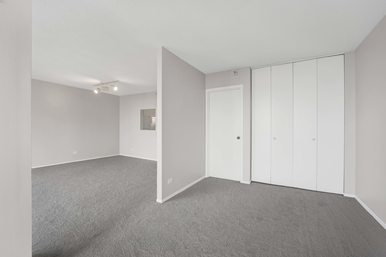 10 E Ontario Street Unit: 3006