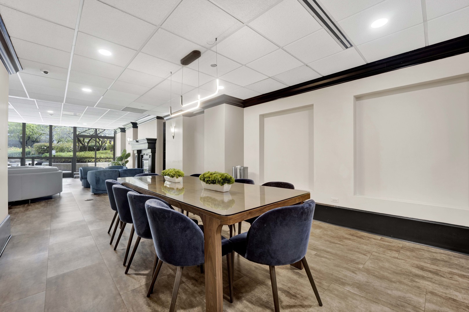 10 E Ontario Street Unit: 3006