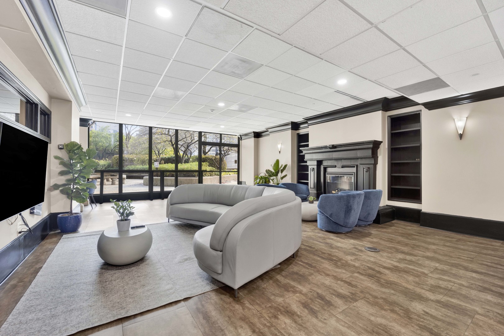 10 E Ontario Street Unit: 3006