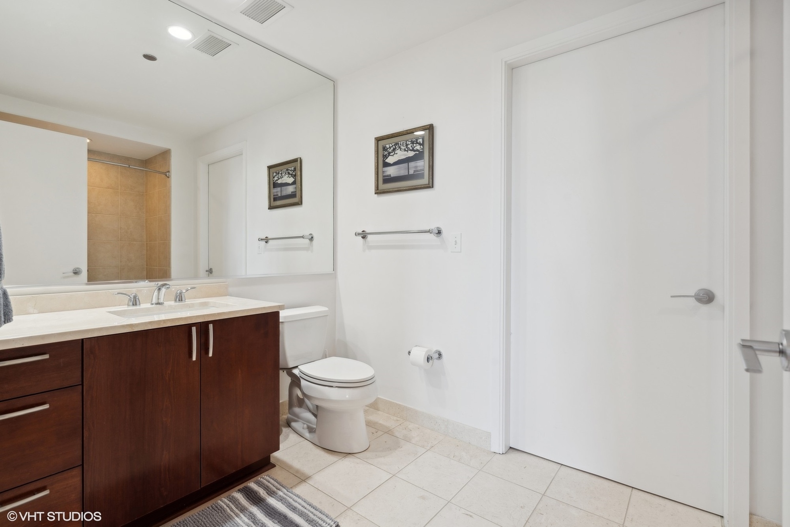 60 E Monroe Street Unit: 2903