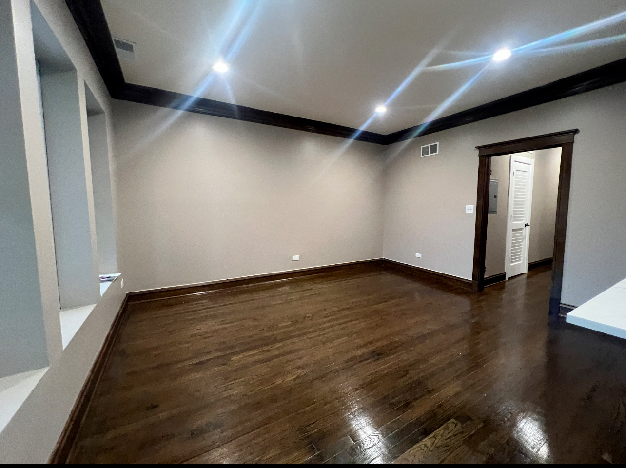 7144 S Yates Boulevard Unit: 3S