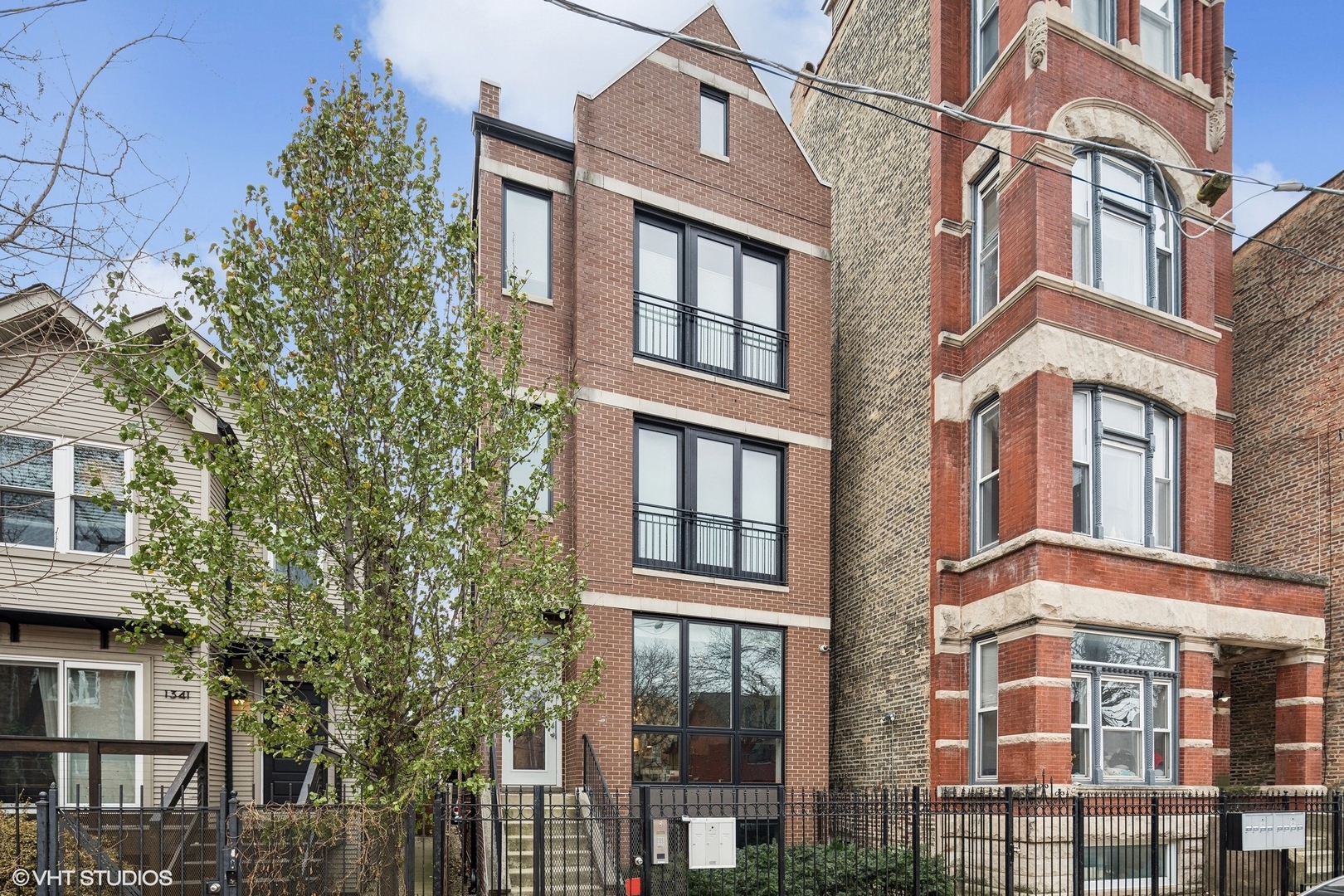 1345 W Huron Street Unit: 1