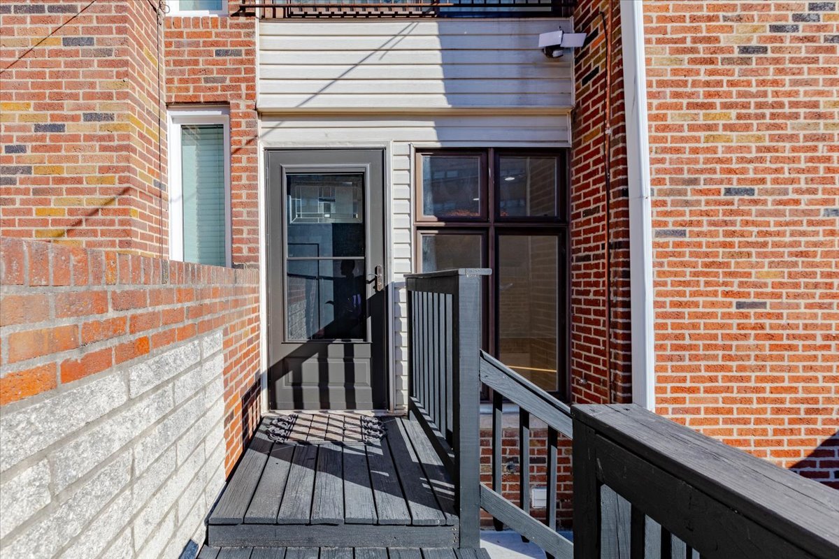 1840 N Mohawk Street