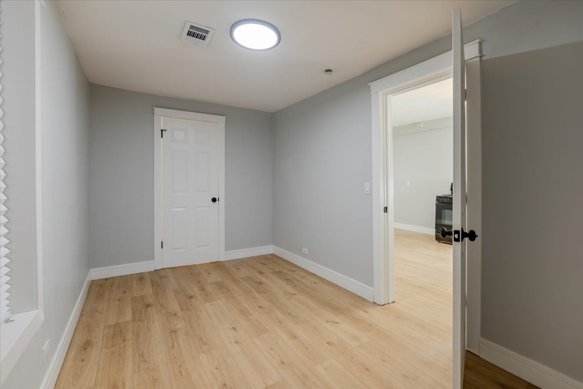 1406 N Kildare Avenue