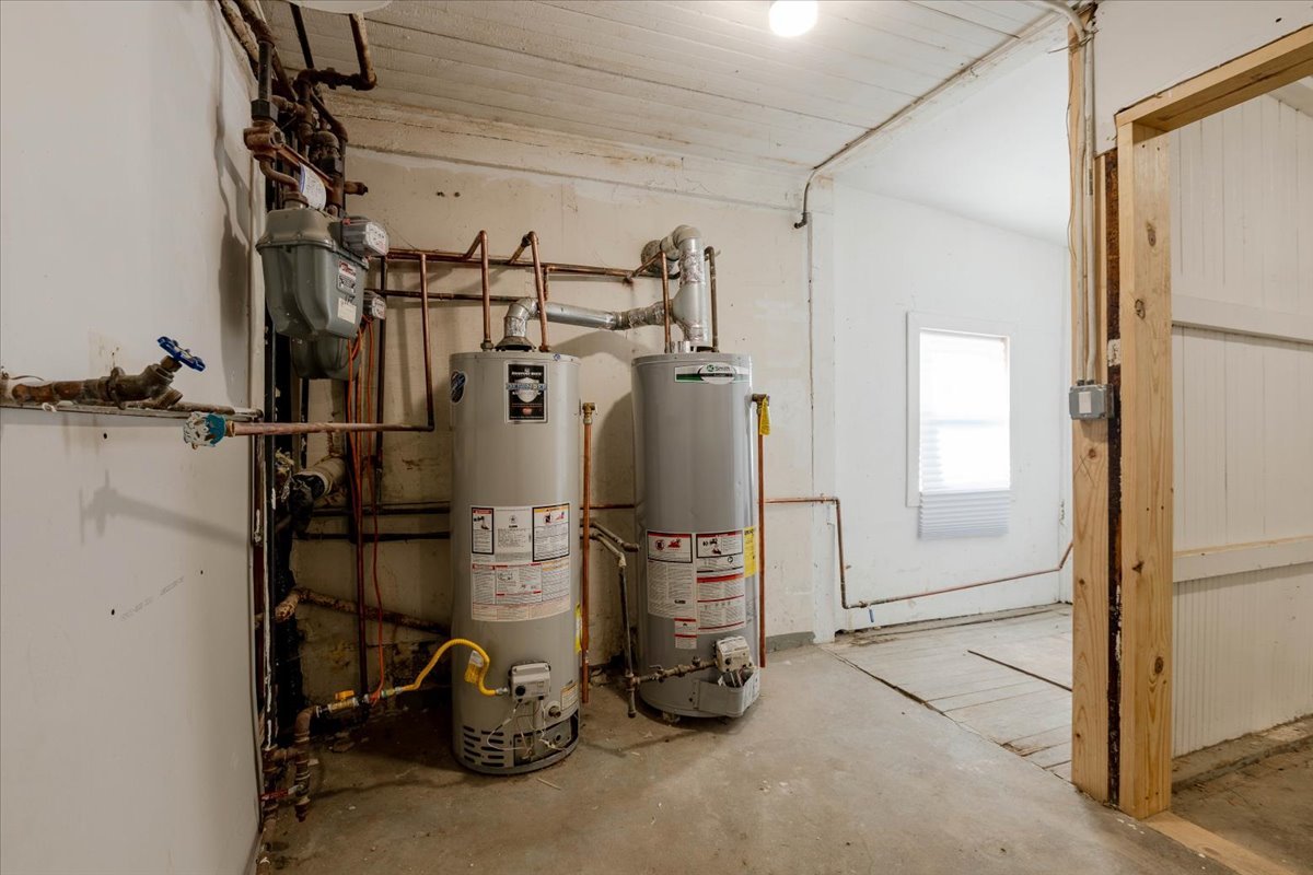 1406 N Kildare Avenue