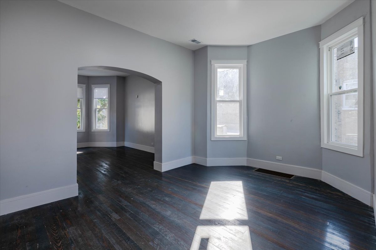 1406 N Kildare Avenue