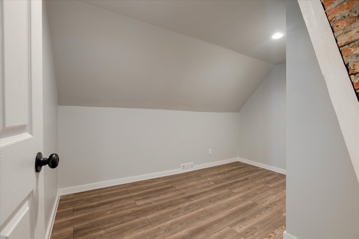 1406 N Kildare Avenue