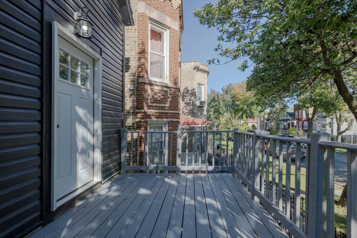 1406 N Kildare Avenue