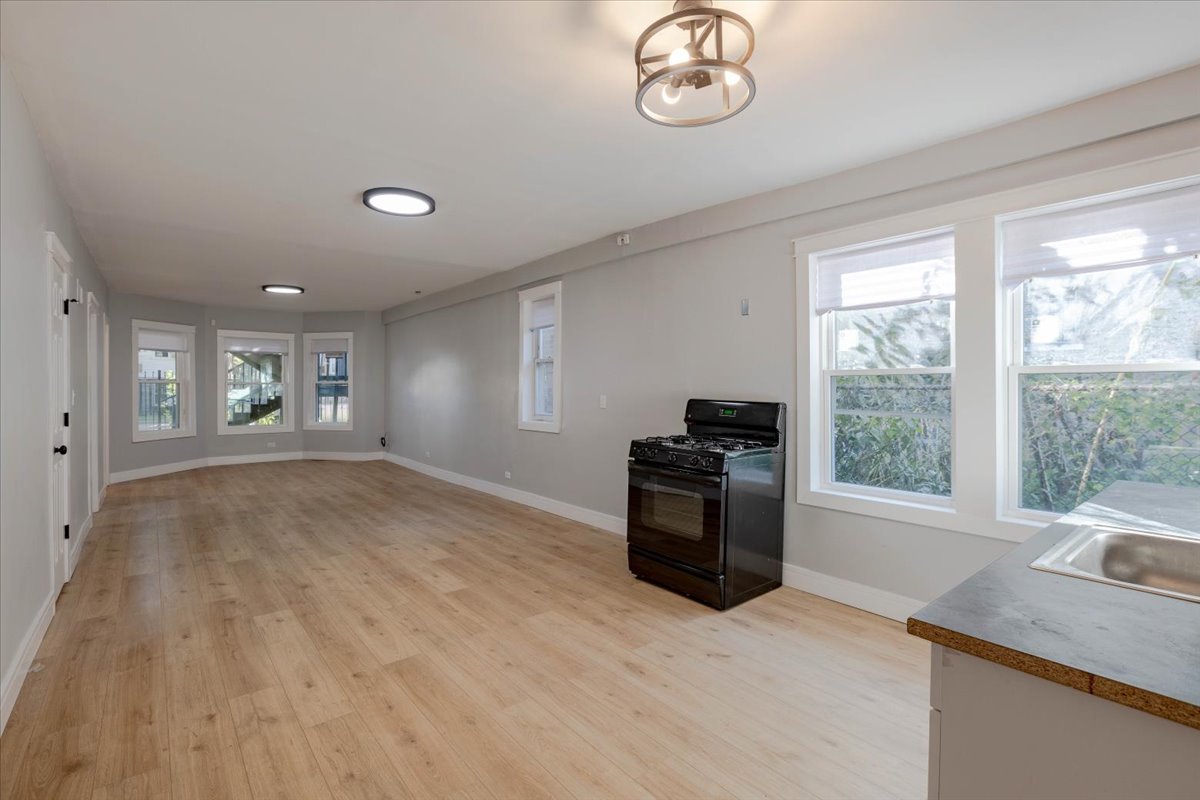 1406 N Kildare Avenue