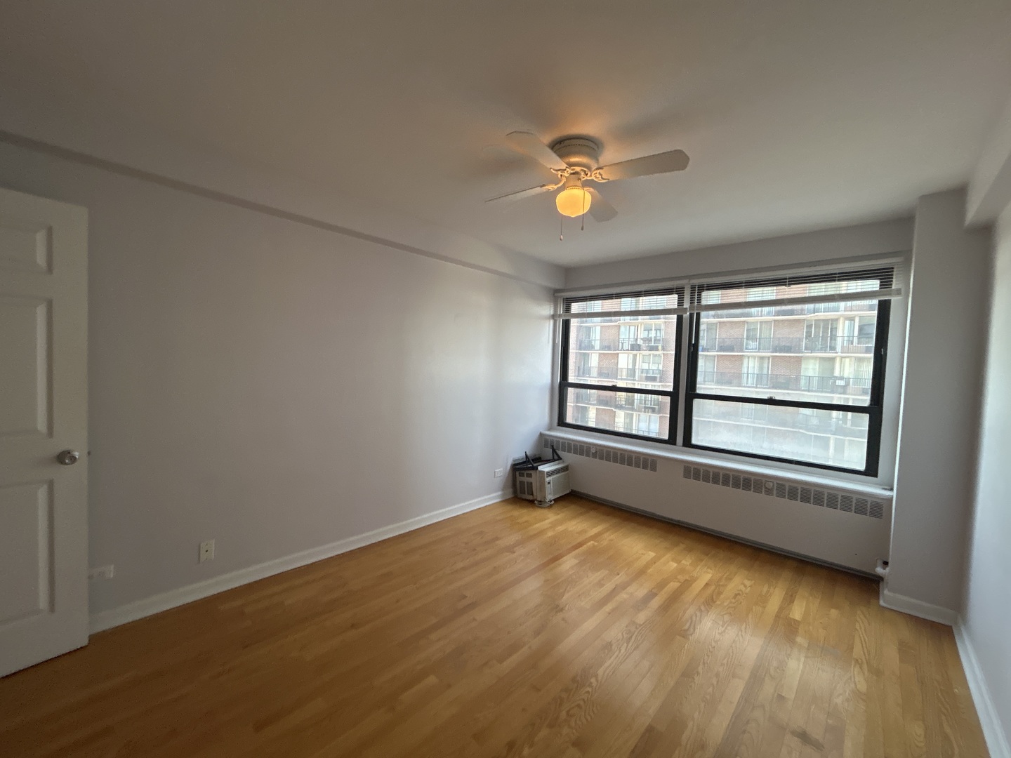 4180 N Marine Drive Unit: 903