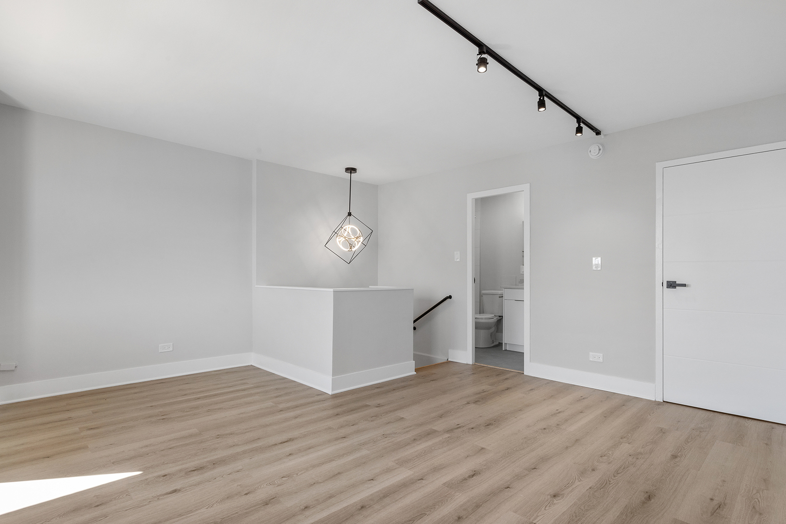 6166 N Sheridan Road Unit: 12F