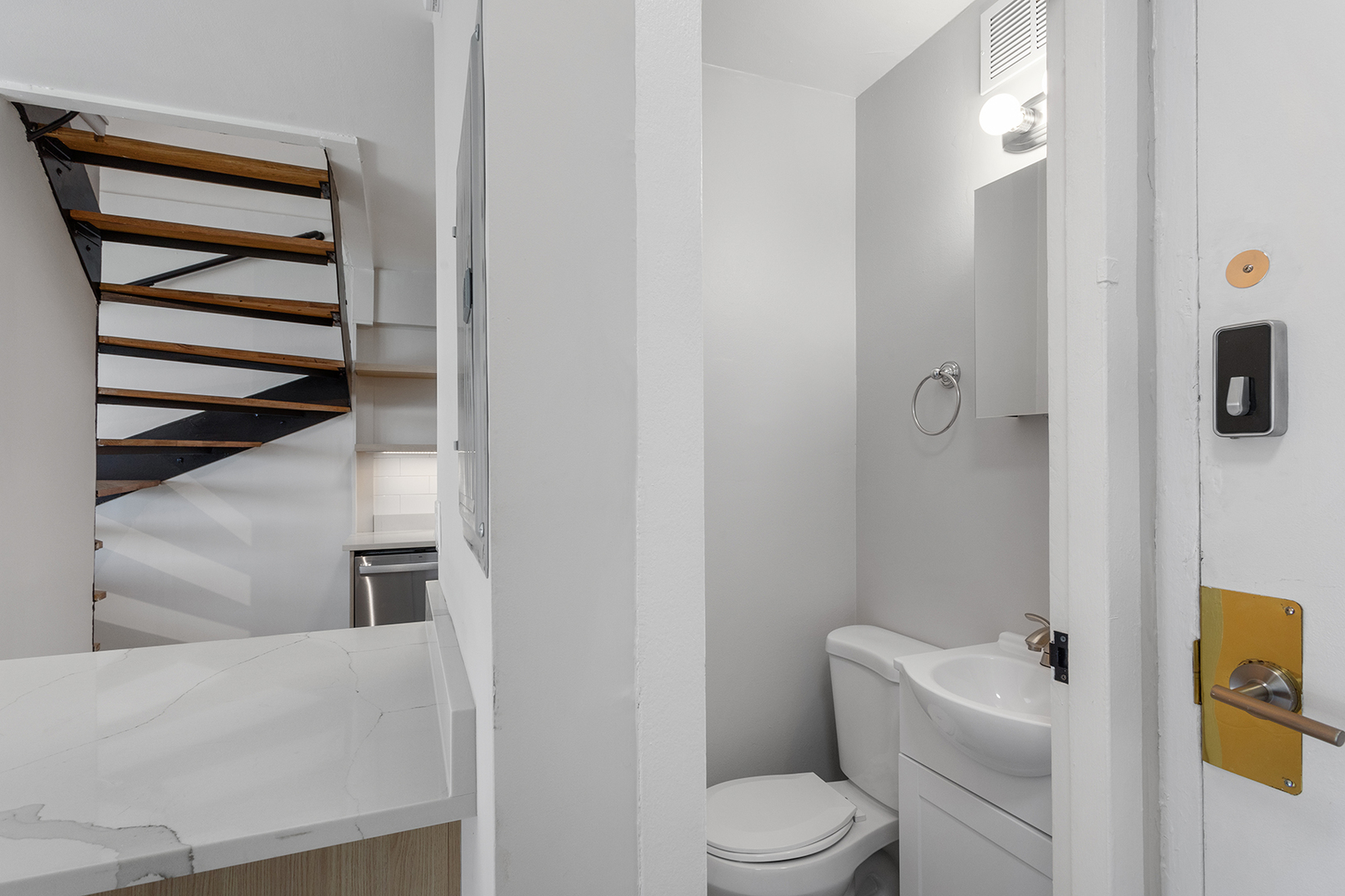 6166 N Sheridan Road Unit: 12F