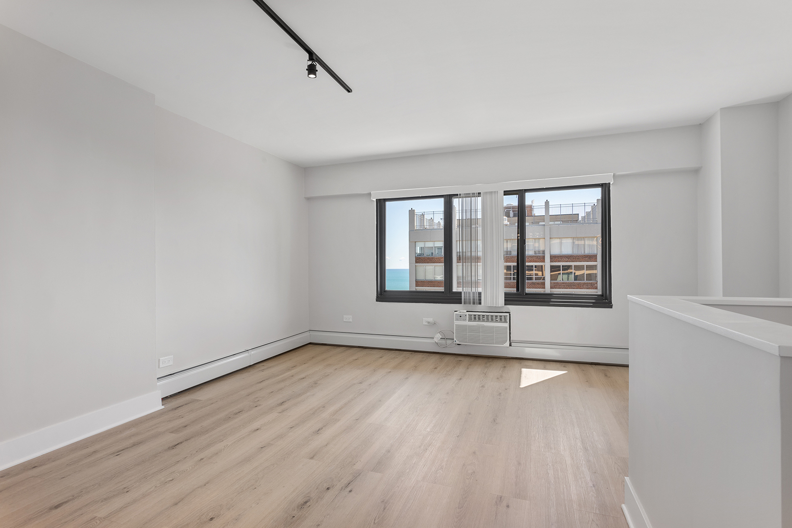 6166 N Sheridan Road Unit: 12F