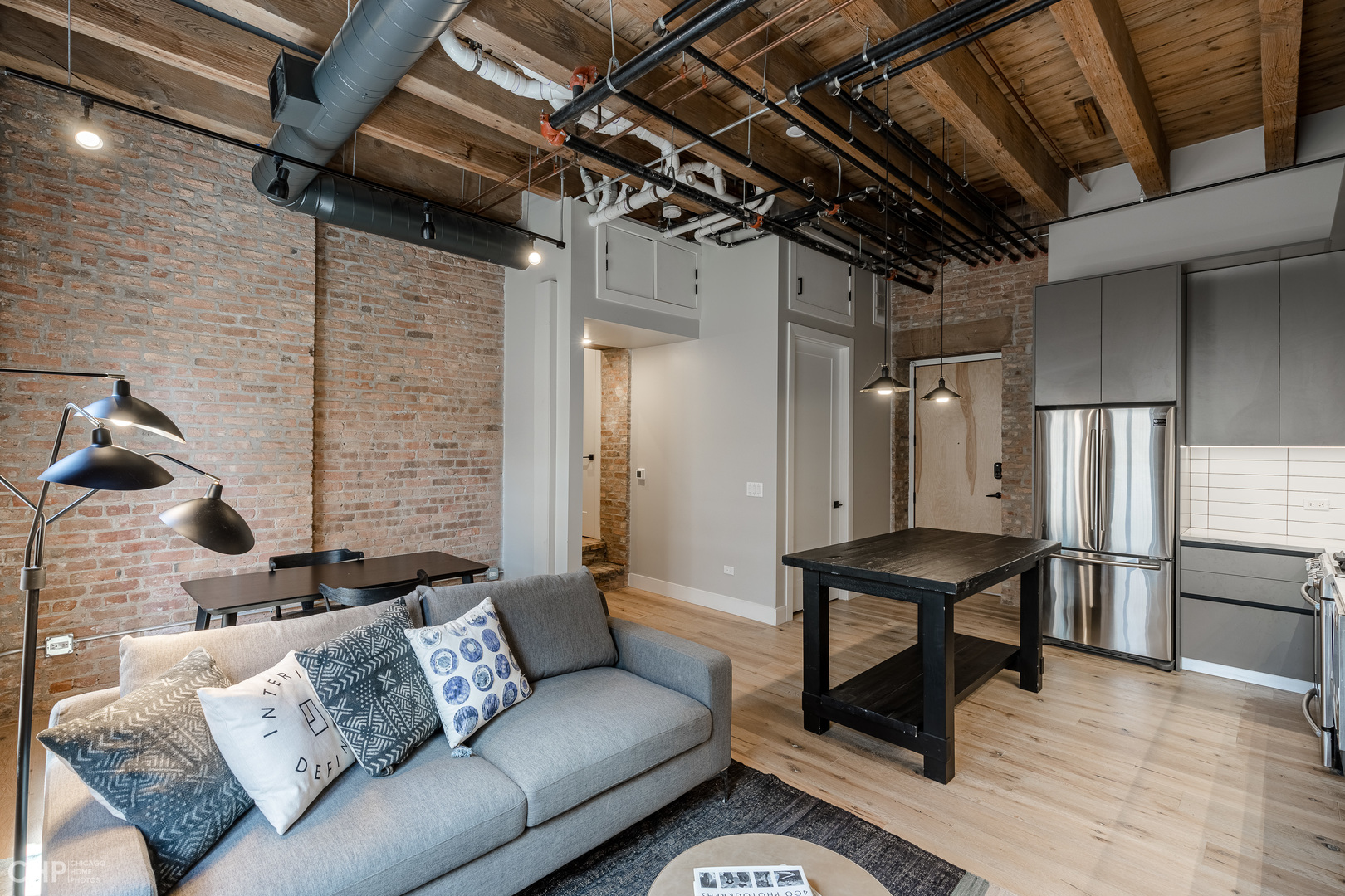 729 N Sangamon Street Unit: 208