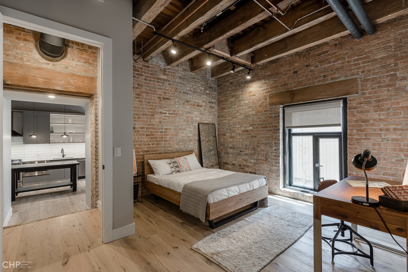 729 N Sangamon Street Unit: 208
