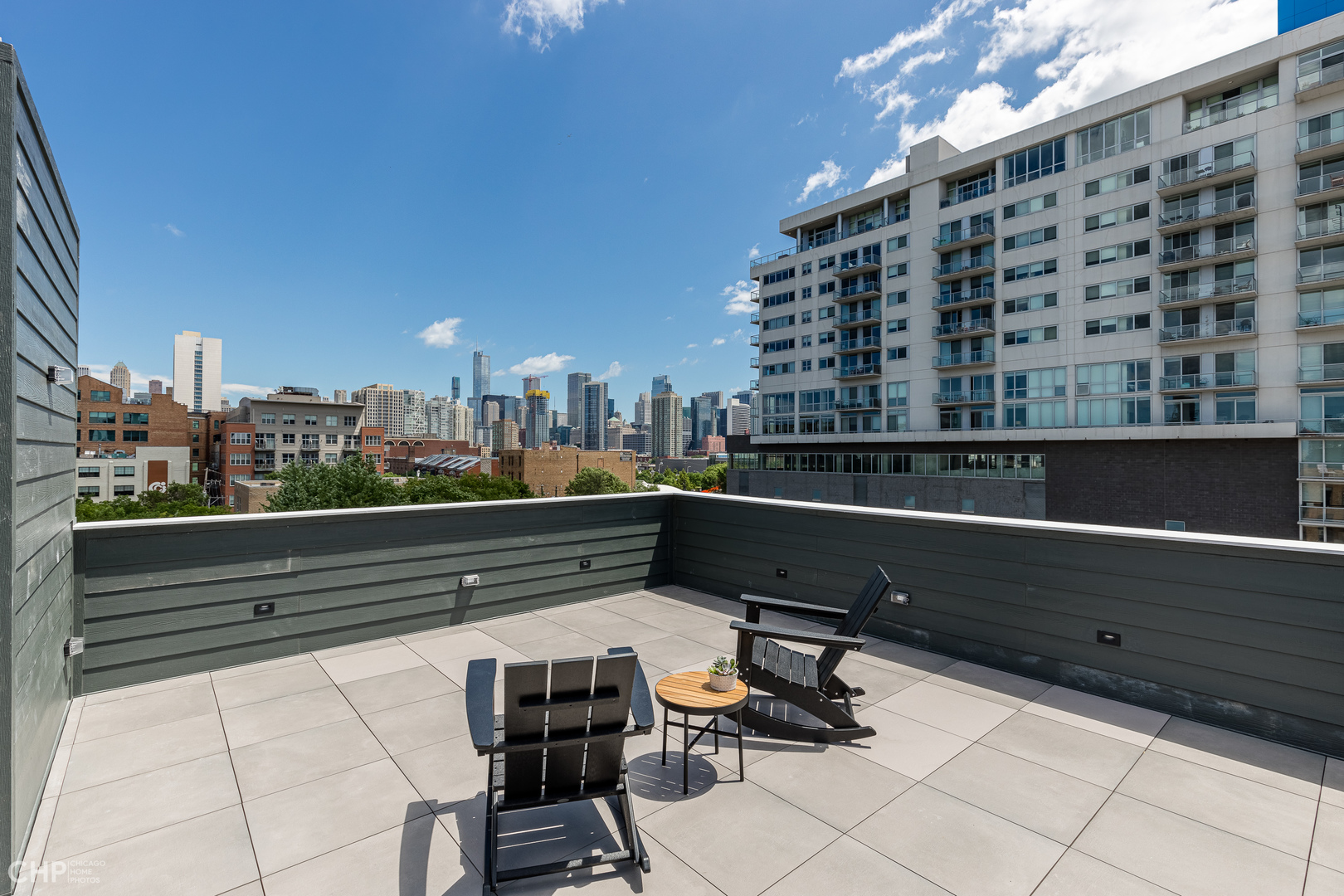 729 N Sangamon Street Unit: 208