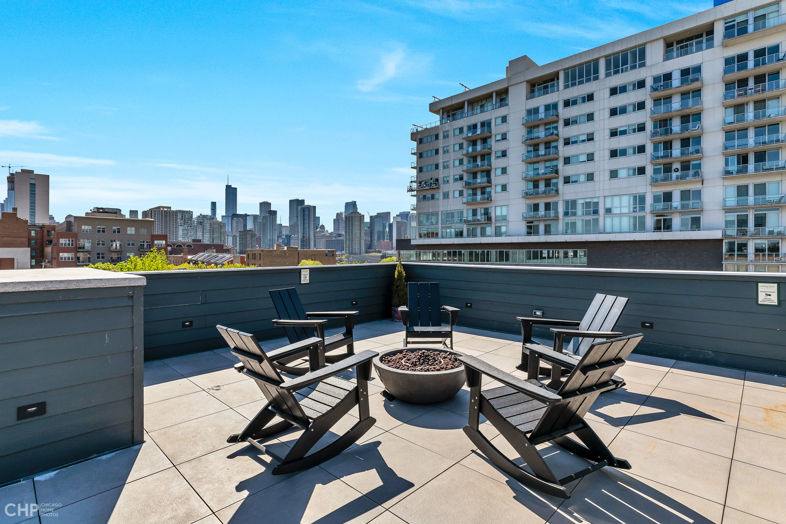 729 N Sangamon Street Unit: 208
