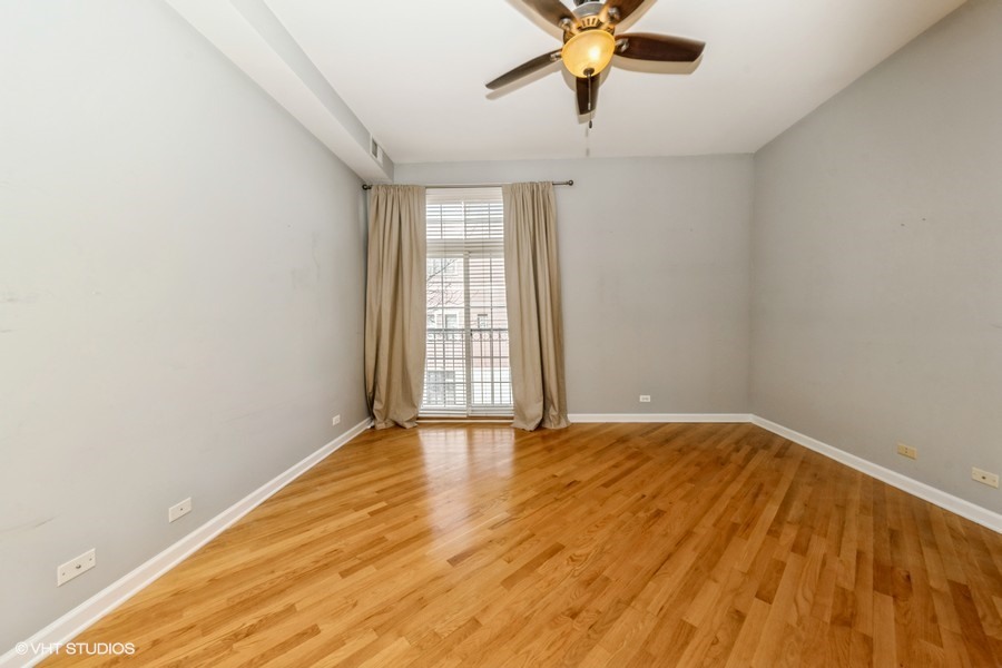 1601 W Altgeld Street Unit: 2B