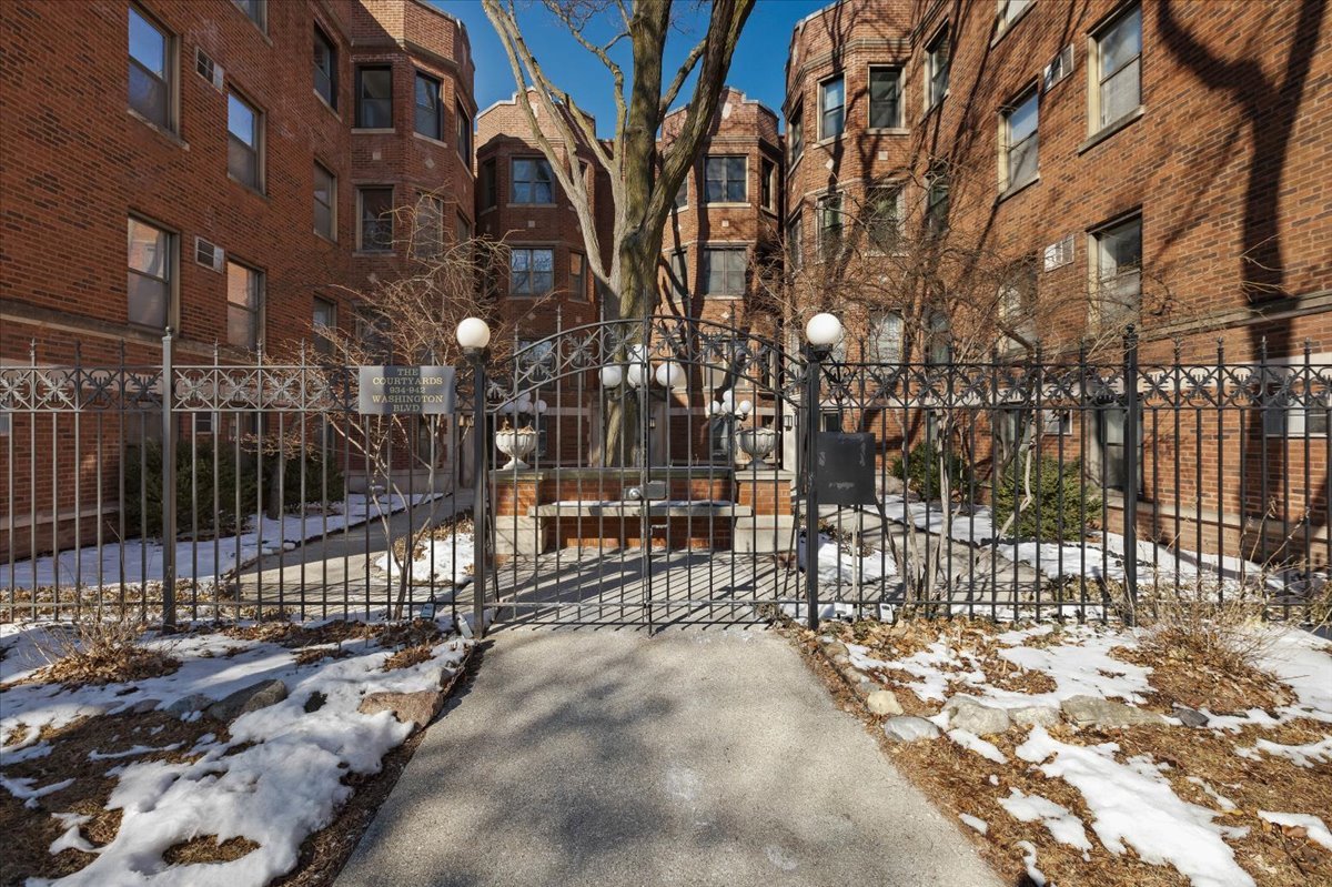 940 Washington Boulevard Unit: 3E