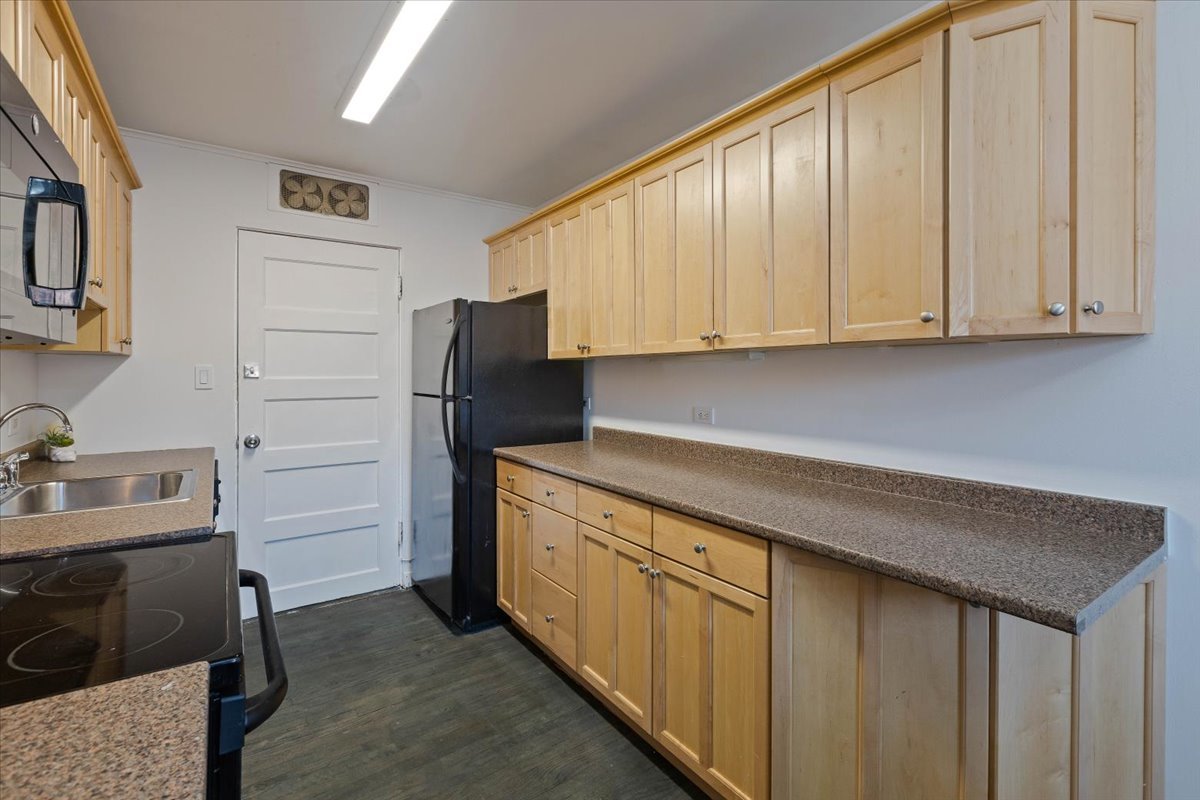 940 Washington Boulevard Unit: 3E