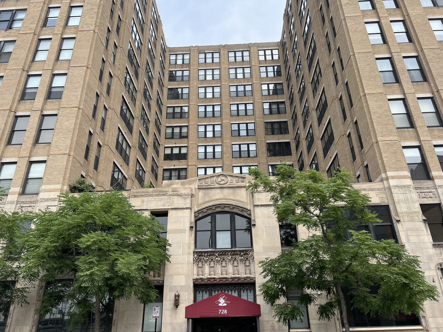 728 W Jackson Boulevard Unit: 502