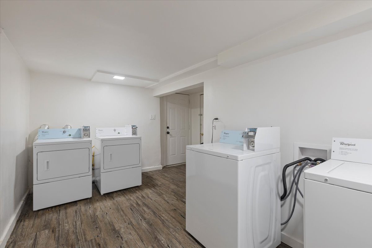 2036 W Coulter Street Unit: 1