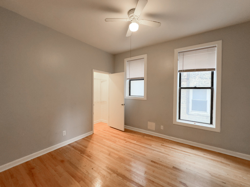 4410 N HAZEL Street Unit: 1
