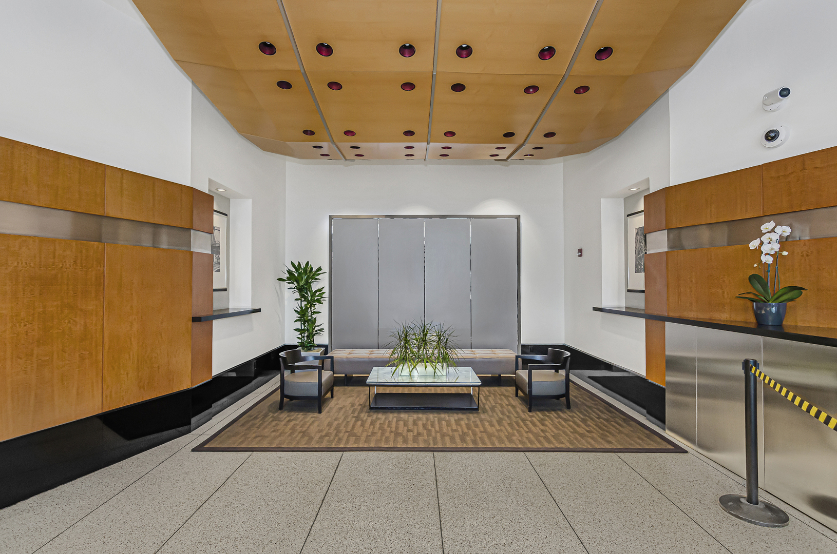 512 N McClurg Court Unit: 2302