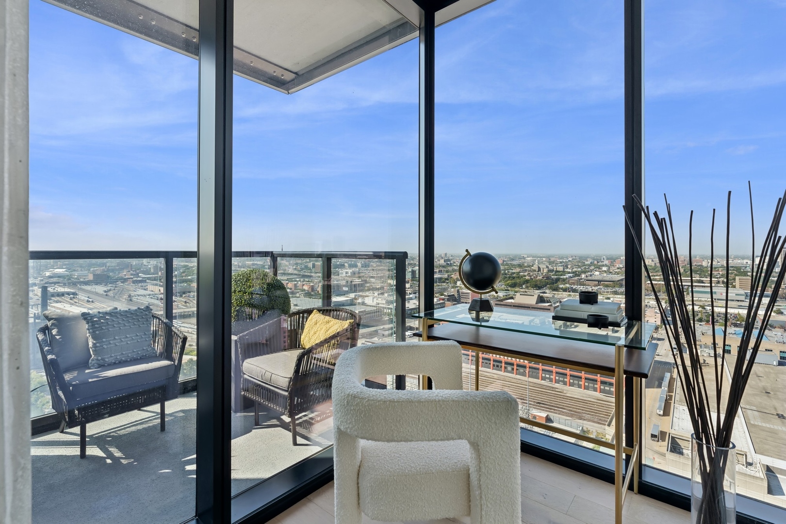 234 W Polk Street Unit: 3401