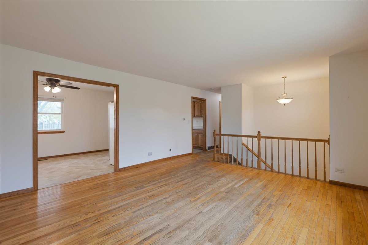 6860 Valley View Road