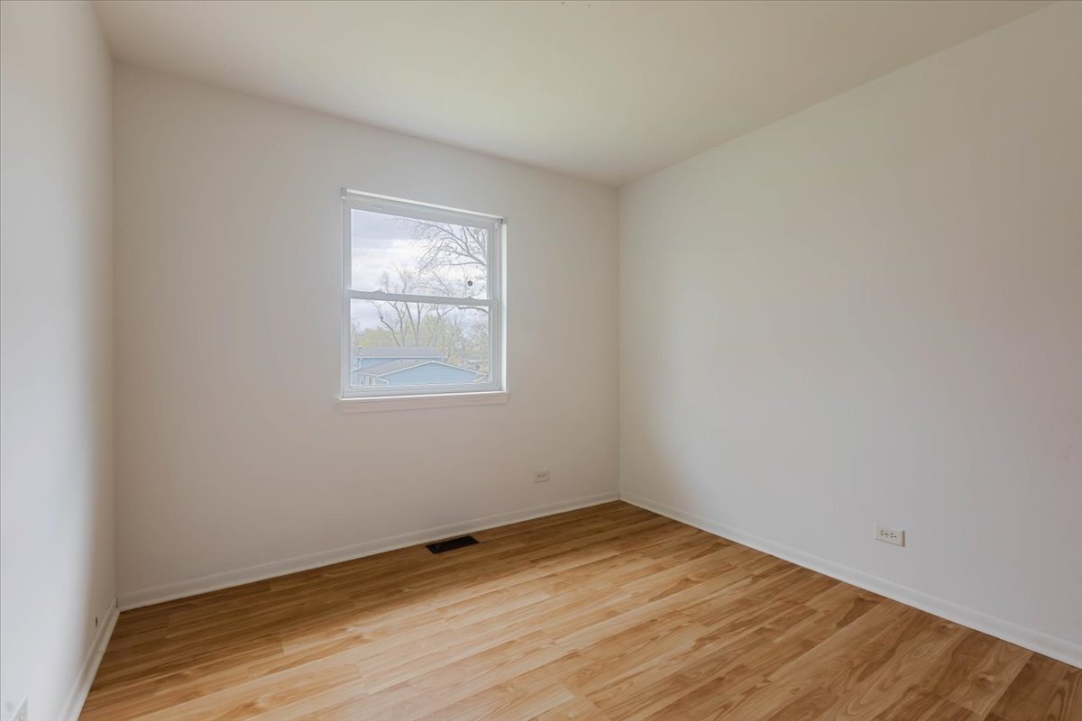 6860 Valley View Road