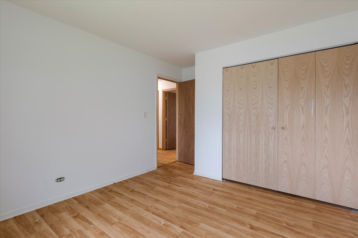 6860 Valley View Road