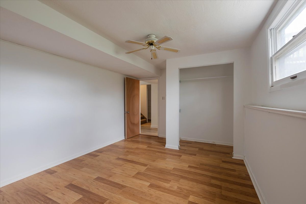 6860 Valley View Road