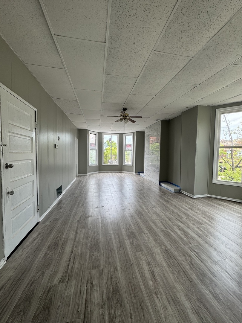 2301 W Cermak Road Unit: 2A