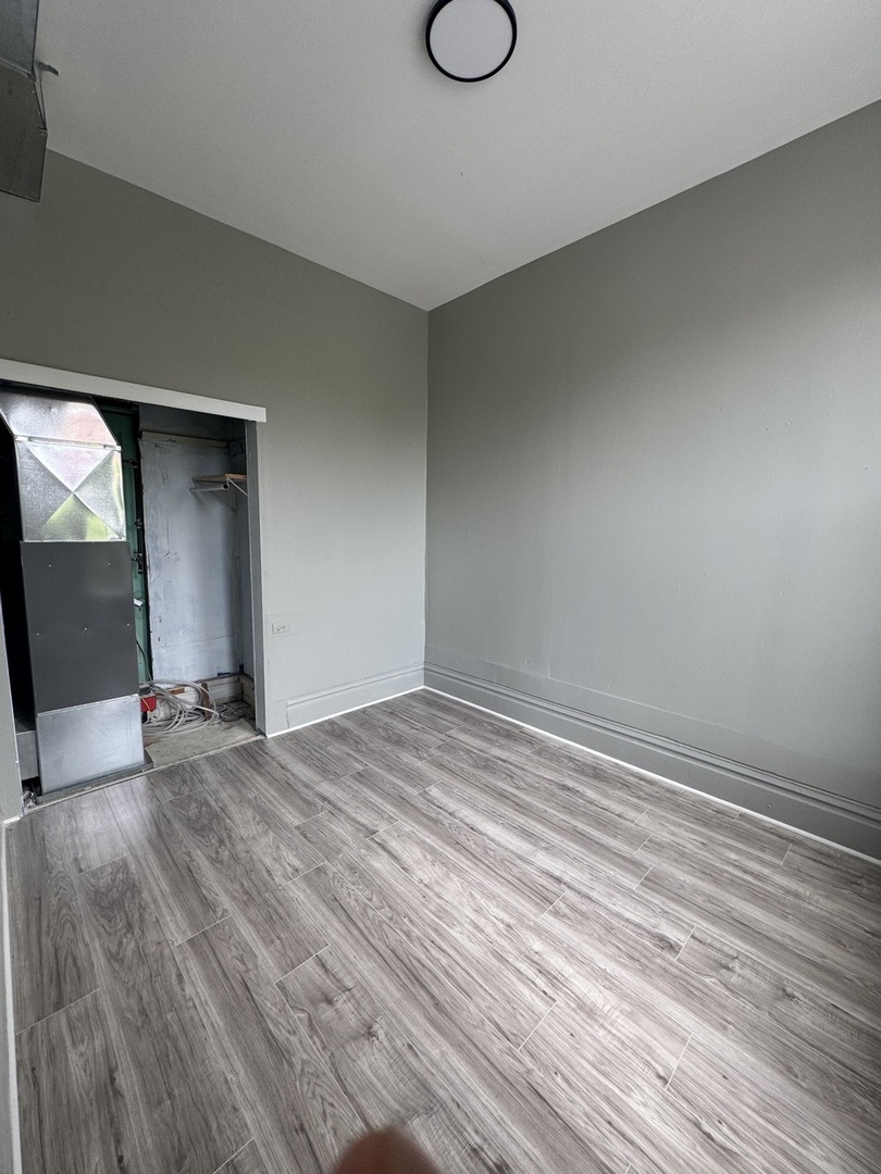 2301 W Cermak Road Unit: 2A