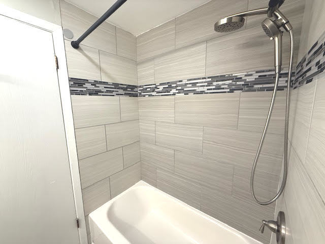 8701 W FOSTER Avenue Unit: 206