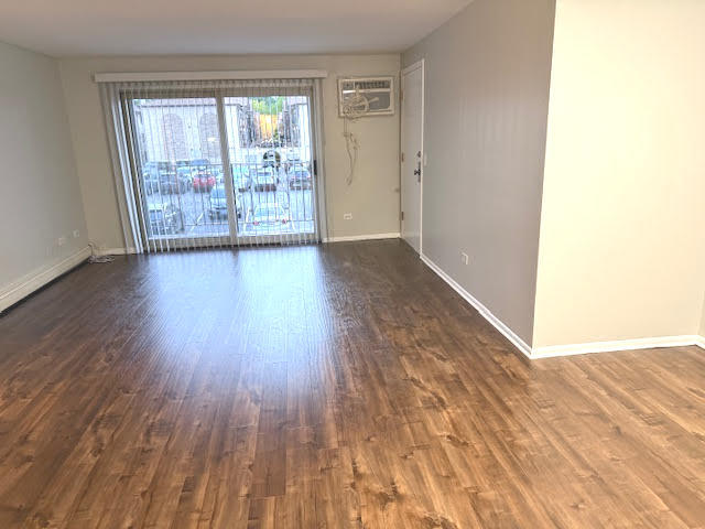 8701 W FOSTER Avenue Unit: 206