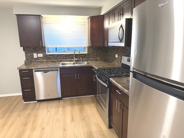8701 W FOSTER Avenue Unit: 206