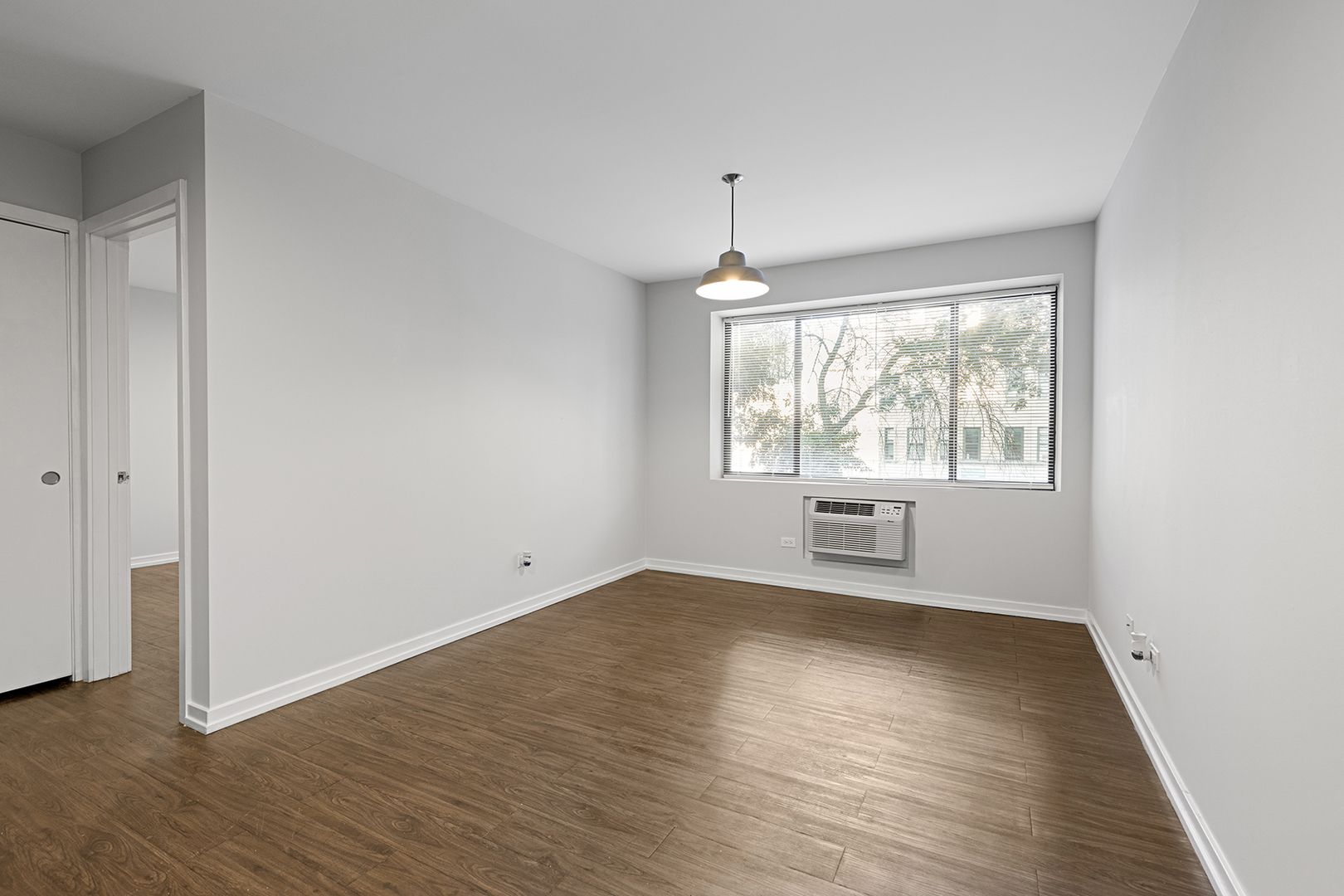6134 N Kenmore Avenue Unit: 502