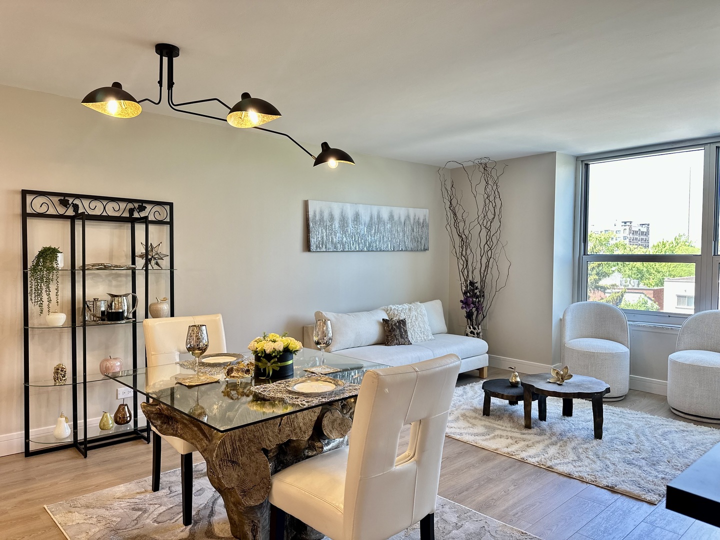 720 W Gordon Terrace Unit: 6J