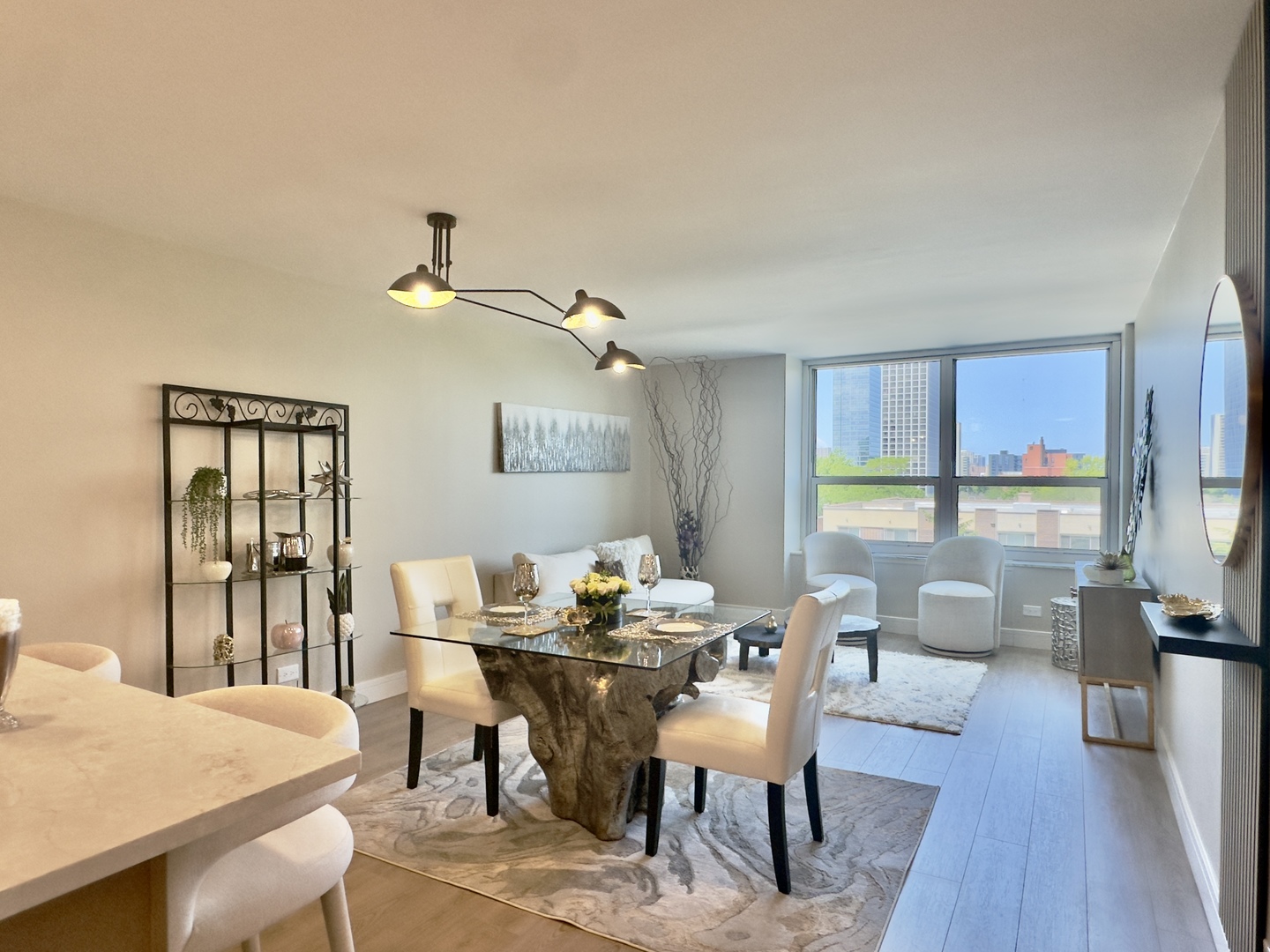 720 W Gordon Terrace Unit: 6J