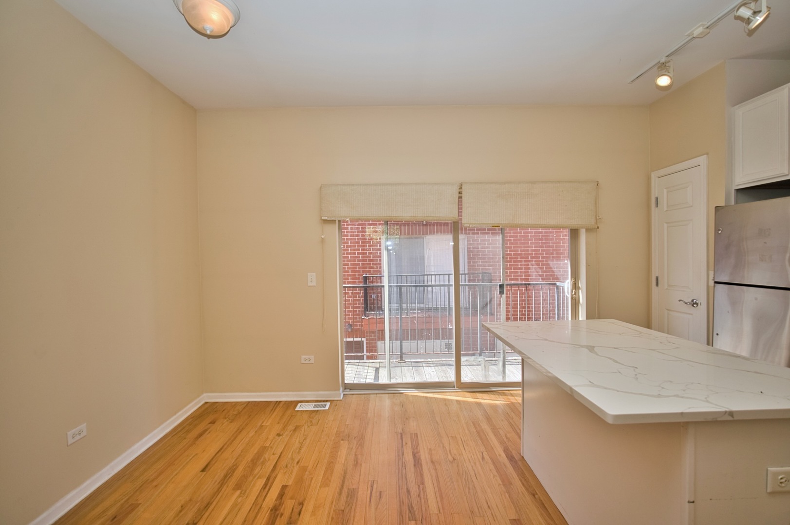 353 E Eastgate Place