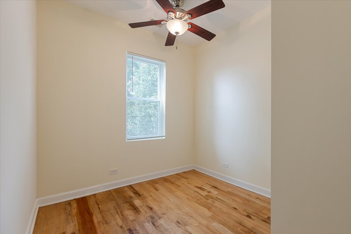 1234 W 49th Place Unit: 2F