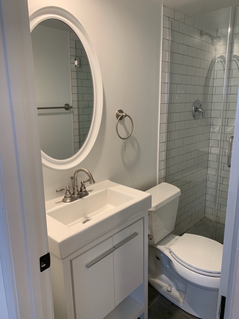 1401 N Oakley Boulevard Unit: G
