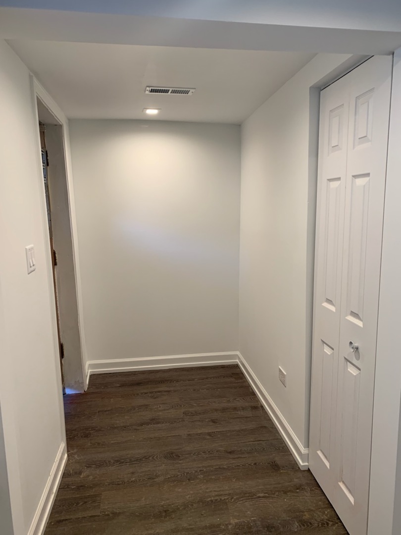 1401 N Oakley Boulevard Unit: G