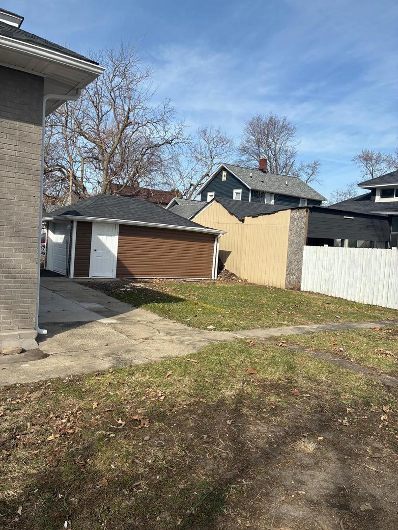 124 S Raynor Avenue