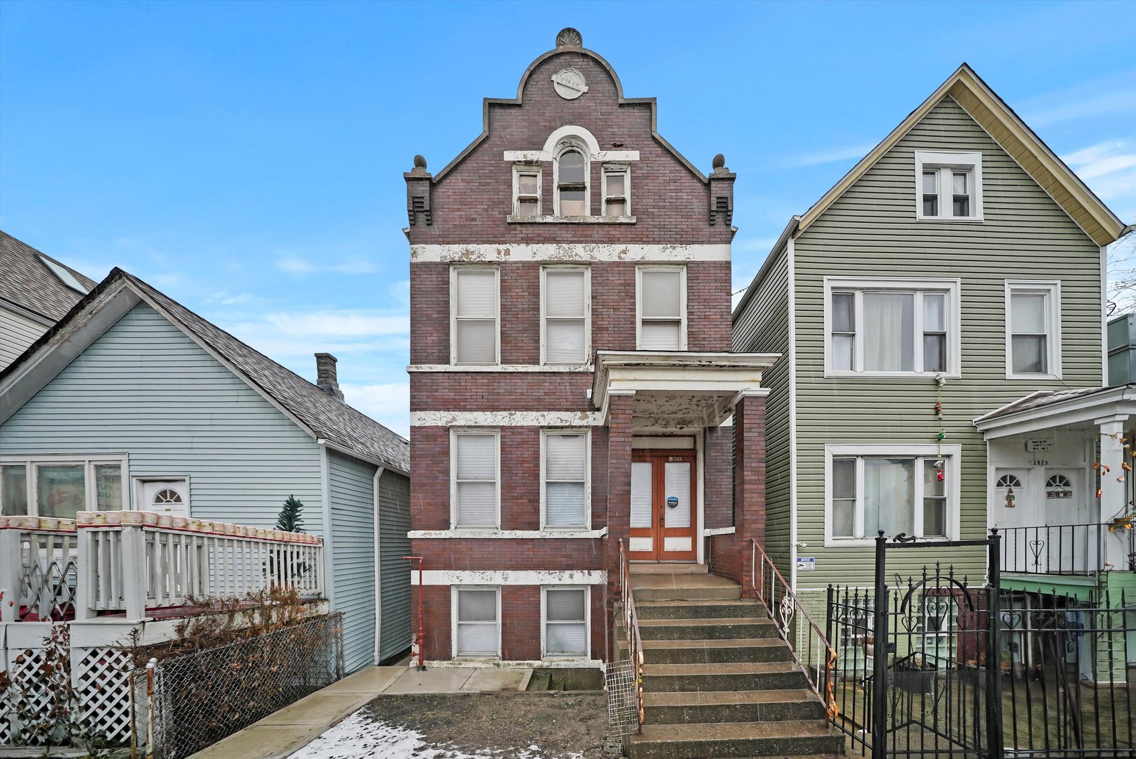 2021 W 47th Street Unit: 2R