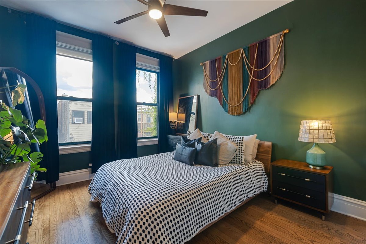 3619 N Wilton Avenue Unit: 3