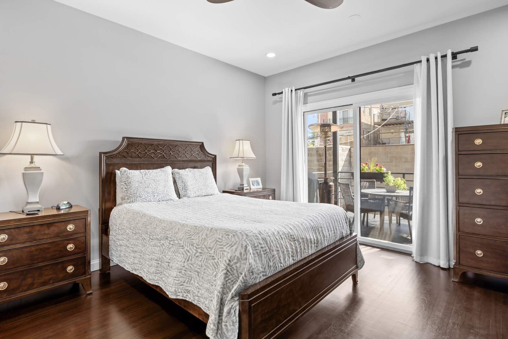 919 N Hermitage Avenue Unit: 1